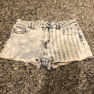 Mossimo Whitewashed American Flag Jean Shorts